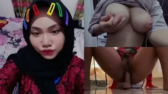 Cewek tetek gede colmek pake sextoy nikmat