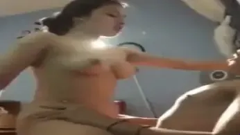 Ngentot Lampu Silau Memek Basah Kelihatan Jelas